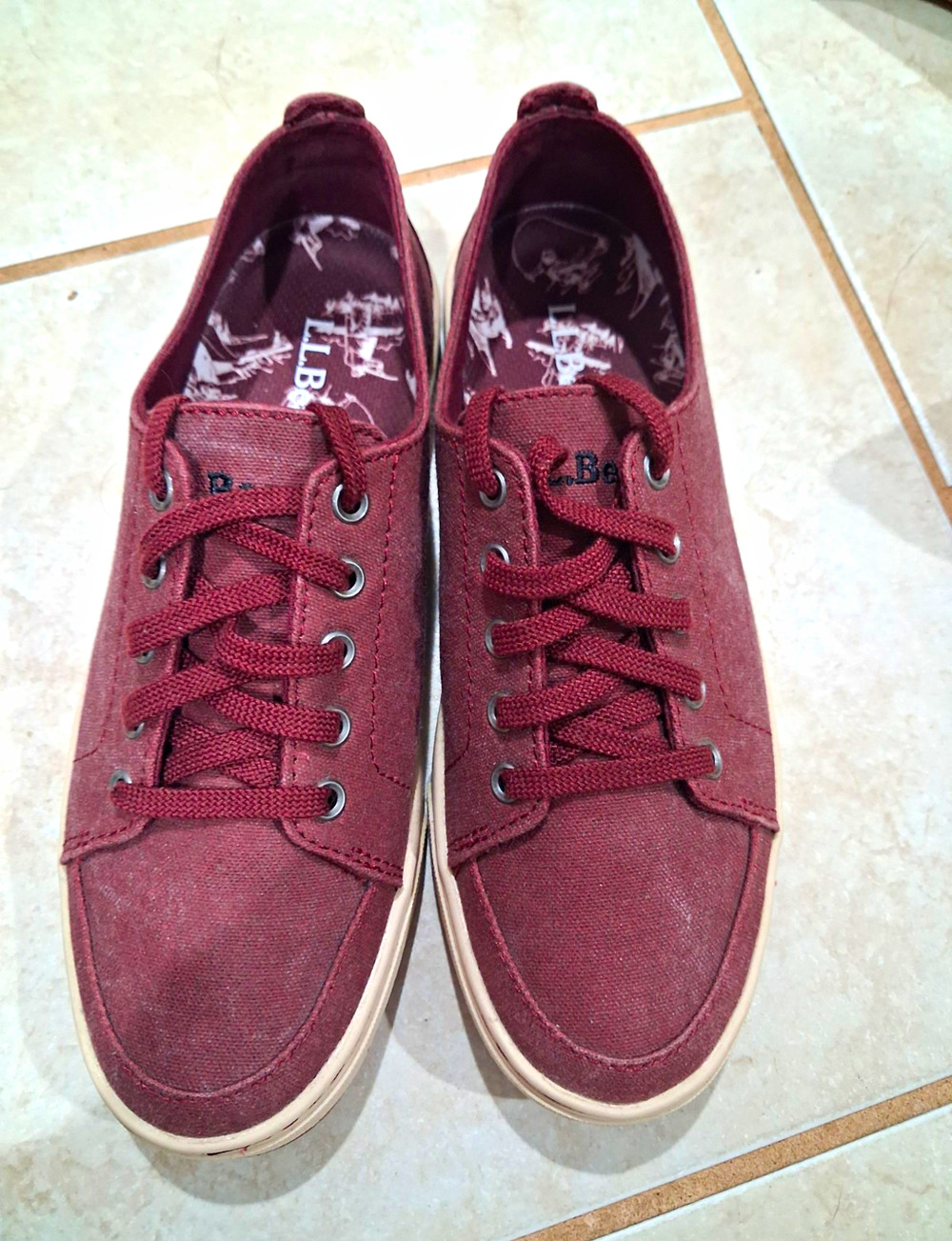L.L.Bean Burgundy Campside Canvas Lace-Up Sneakers US 6.5